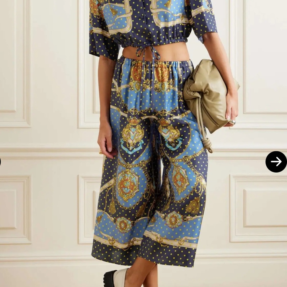 NWT AUTH Gucci Silk Blue and Gold Wide Leg crop pants